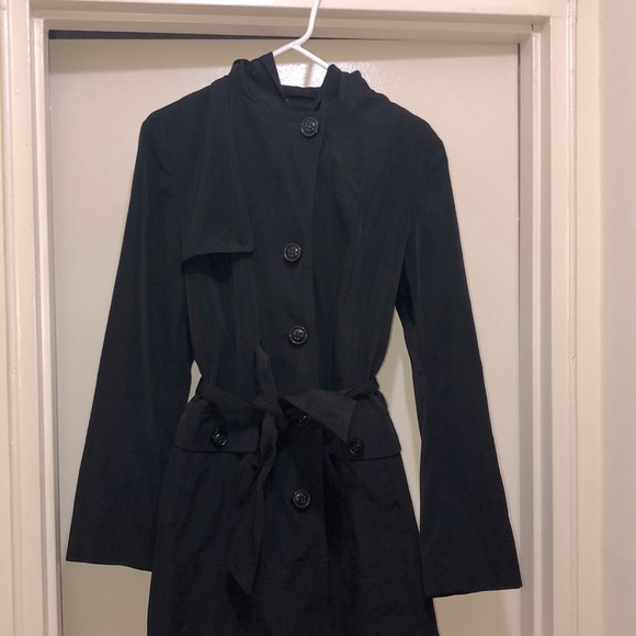 Esprit rain coat. - Picture 1 of 7